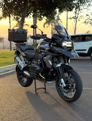 BMW R 1250 GS PREMIUM TRIPLE BLACK BMW R 1250 GS PREMIUM TRIPLE BLACK